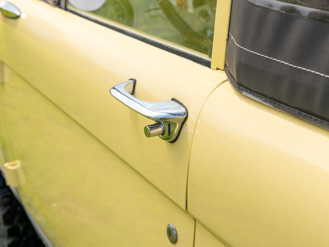 1973 Ford Bronco - 17