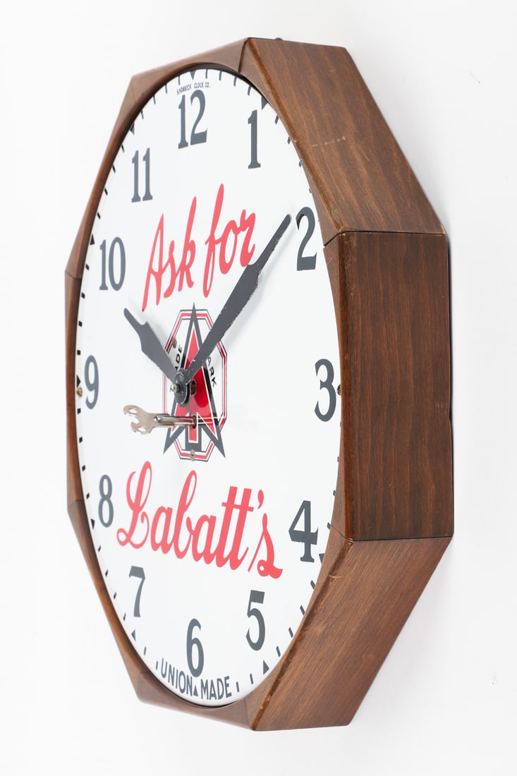 Ask For Labatt's Key Wind Clock - 7