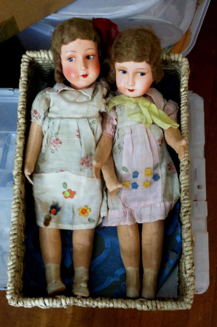 Pr. Twin Sister Dolls 17.5" tall. 1930's (1 of 8)