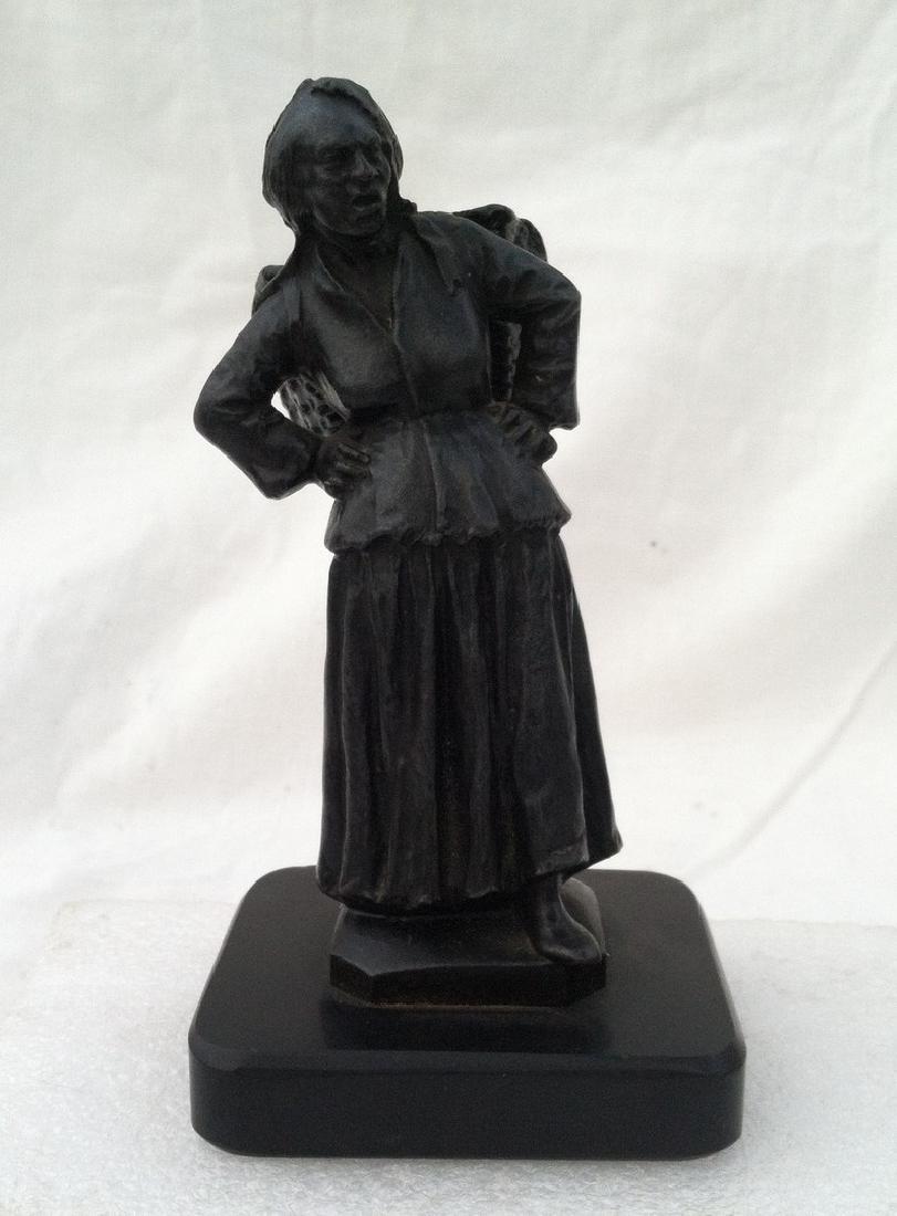 Antique Cast Iron Statue of Old Woman w/a Basket (1 of 10)