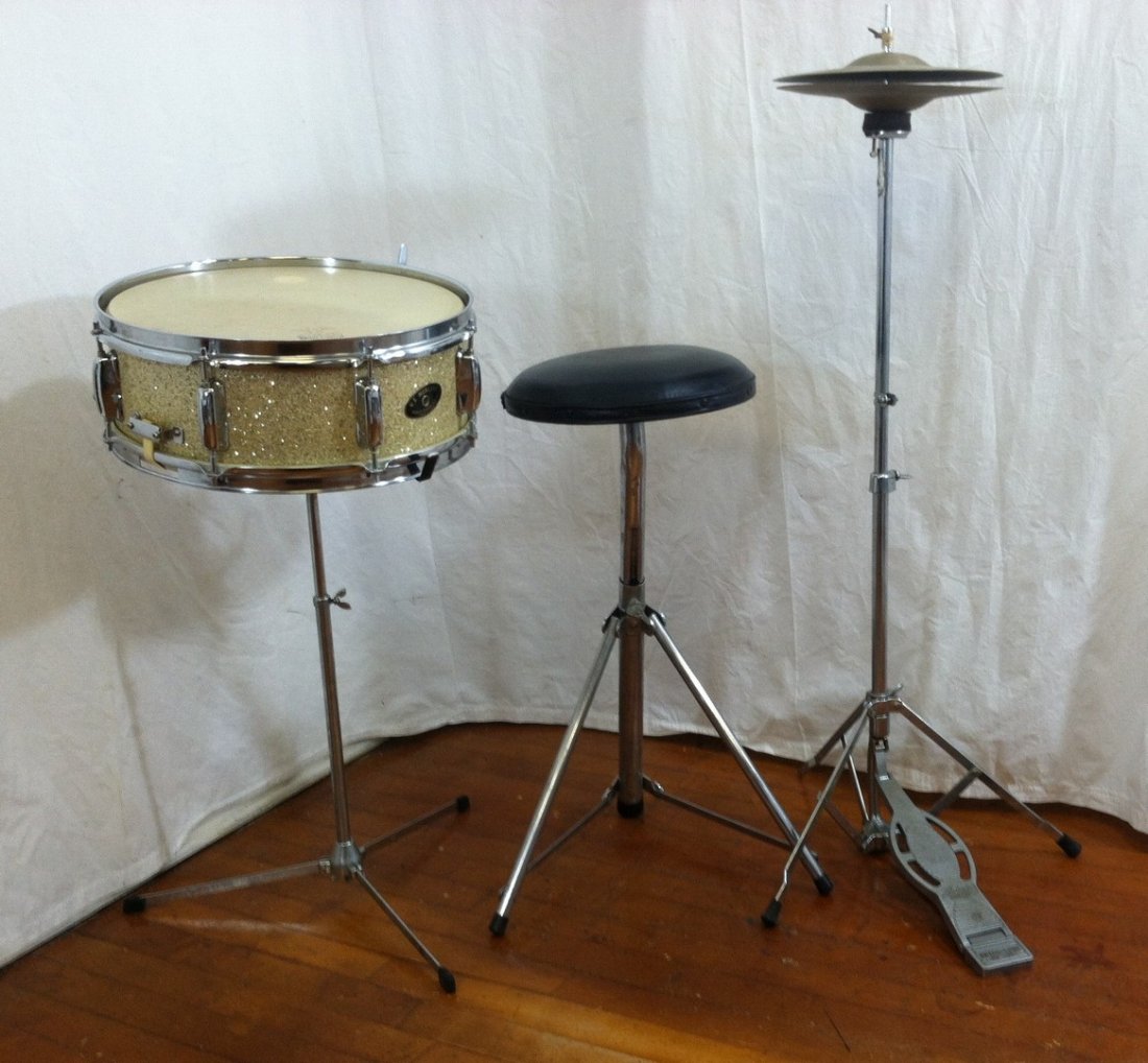 Ludwig Spur-Lok HiHat & Mercury Snare & a Throne (1 of 5)