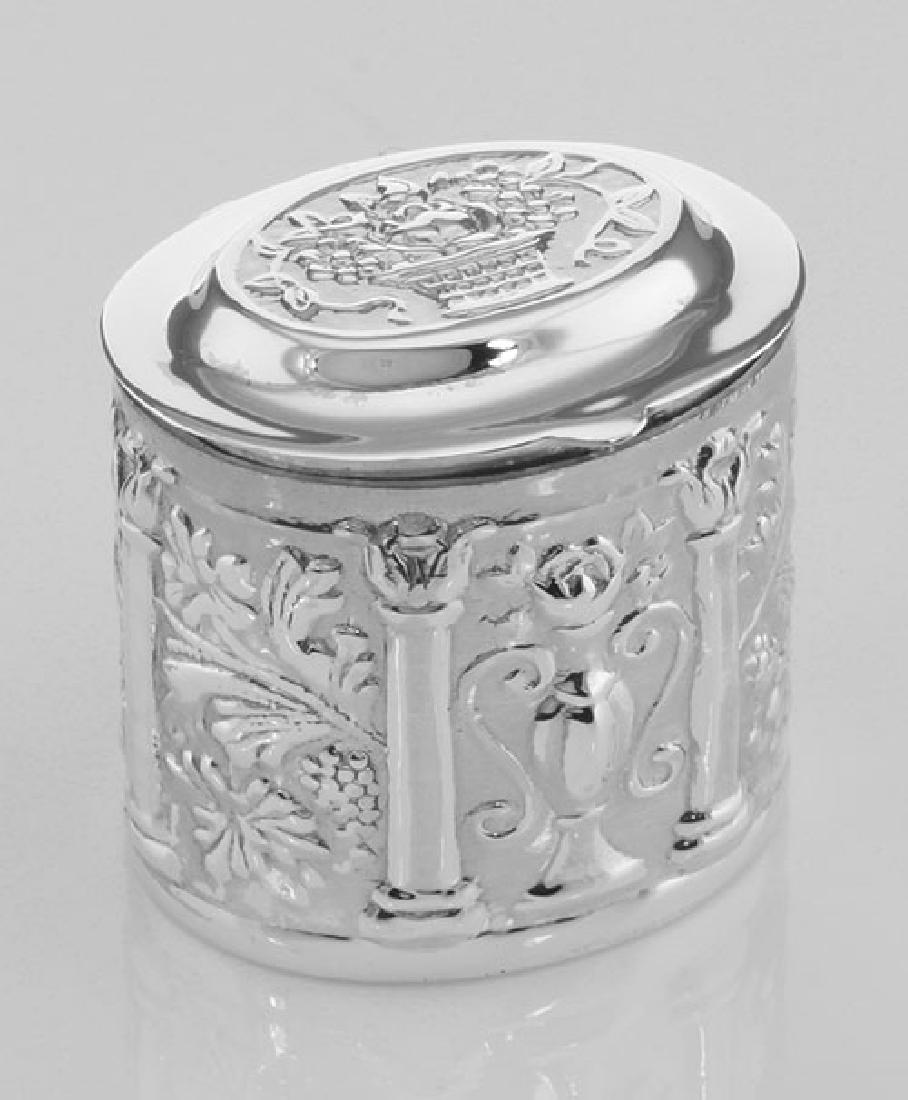 Victorian Style Ornate Repousse Oval Sterling Silver Pi: Victorian Style Ornate Repousse Oval Sterling Silver Pillbox **|**|** #X-210 Sterling silver ornate repousse oval shaped pillbox / Pill Box or thimble case weighs approx. 15 grams. It measures 1 1/4 i