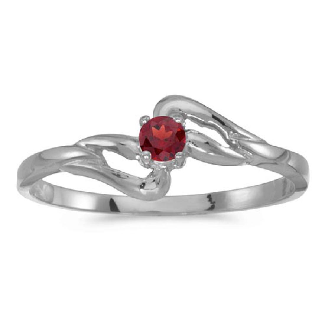 Certified 14k White Gold Round Garnet Ring 0.12 CTW: Certified 14k White Gold Round Garnet Ring 0.12 CTW **|**|** METAL PURITY: 14k ;METAL TYPE: White gold ;GEM TYPE: garnet ;MAIN STONE COLOR: Red ;MAIN STONE SHAPE Round ;STONE CLARITY: ;STONE COLOR: ;S