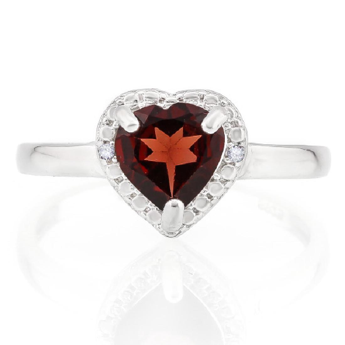 1 1/4 CARAT GARNET & DIAMOND 925 STERLING SILVER RING: 1 1/4 CARAT GARNET & DIAMOND 925 STERLING SILVER RING **|**|** 1 1/4 CARAT GARNET & DIAMOND 925 STERLING SILVER RING #IRS74324