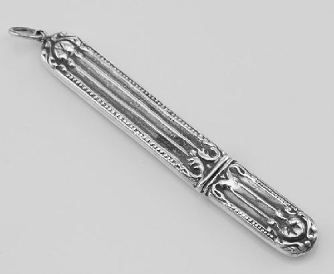 Needle Case - Nouveau Style Needlecase - Sterling Silve: Needle Case - Nouveau Style Needlecase - Sterling Silver **|**|** #X-6614 Needlecases : Sterling Silver Needle Case Art Nouveau Style - Sterling Silver Needle Cases. This needlecase is new and a quali