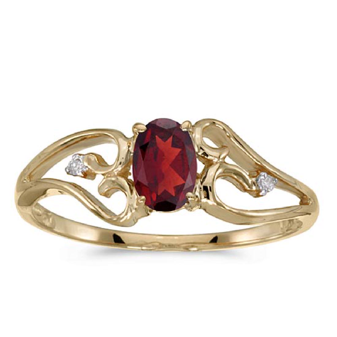 Certified 10k Yellow Gold Oval Garnet And Diamond Ring: Certified 10k Yellow Gold Oval Garnet And Diamond Ring 0.48 CTW **|**|** METAL PURITY: 10k ;METAL TYPE: Yellow gold ;GEM TYPE: garnet ;MAIN STONE COLOR: Red ;MAIN STONE SHAPE Oval ;STONE CLARITY: ;STO