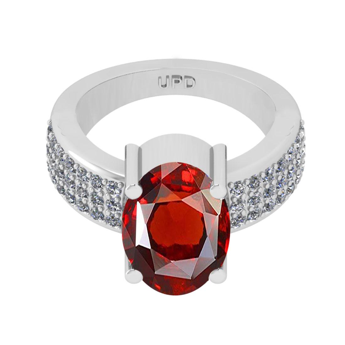 4.80 Ctw SI2/I1 Garnet And Diamond 10K White Gold Engag: 4.80 Ctw SI2/I1 Garnet And Diamond 10K White Gold Engagement Ring -- Center Stone Weight : 4.20 Ctw ( Oval Cut ) Center Stone Color :-Garnet Center Stone Setting : Prong Side Stone Weight Of Ctw 0.60 