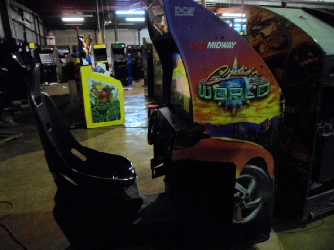CRUIS'N WORLD SIT-DOWN ARCADE VIDEO GAME (1 of 6)