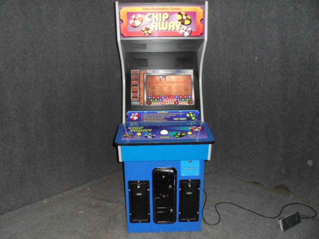 CHIP AWAY VIDEO REDEMPTION SYSTEM VIDEO GAME (1 of 9)