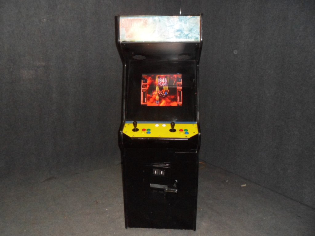 STRIKERS 1945 PLUS VIDEO GAME (1 of 6)