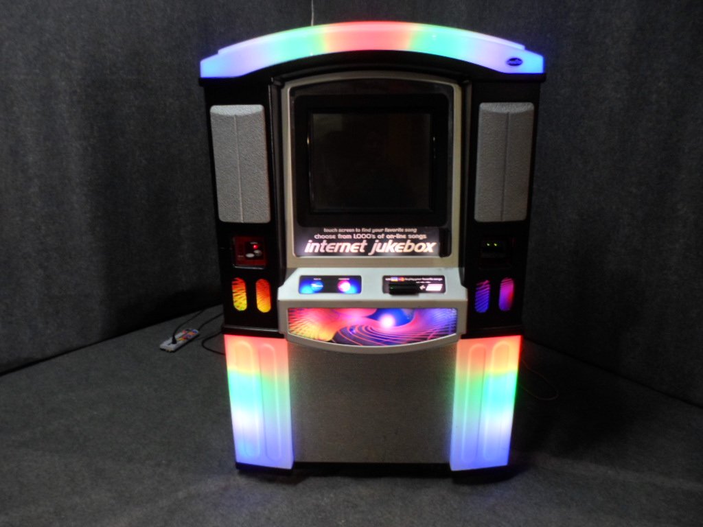 GRAND STAR INTERNET JUKEBOX (1 of 8)