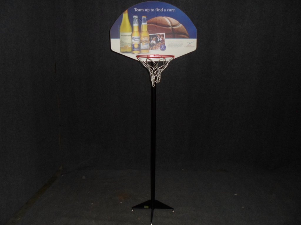 CORONA BASKETBALL HOOP and STAND (1 of 4)