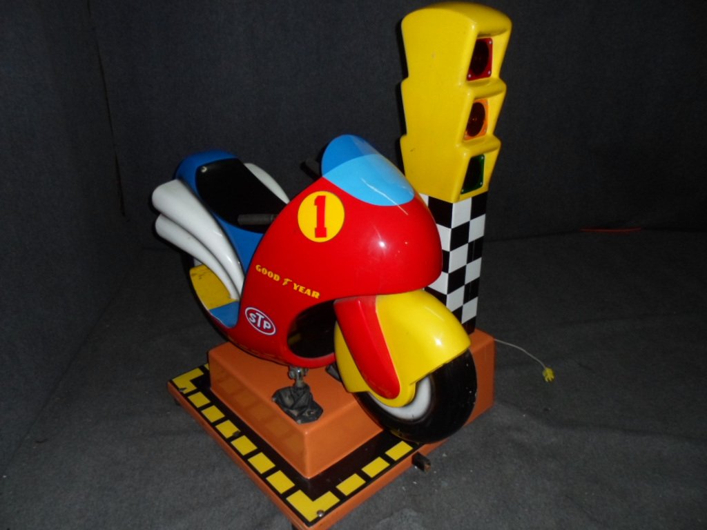 MOTORCYCLE KIDDIE RIDE (1 of 7)