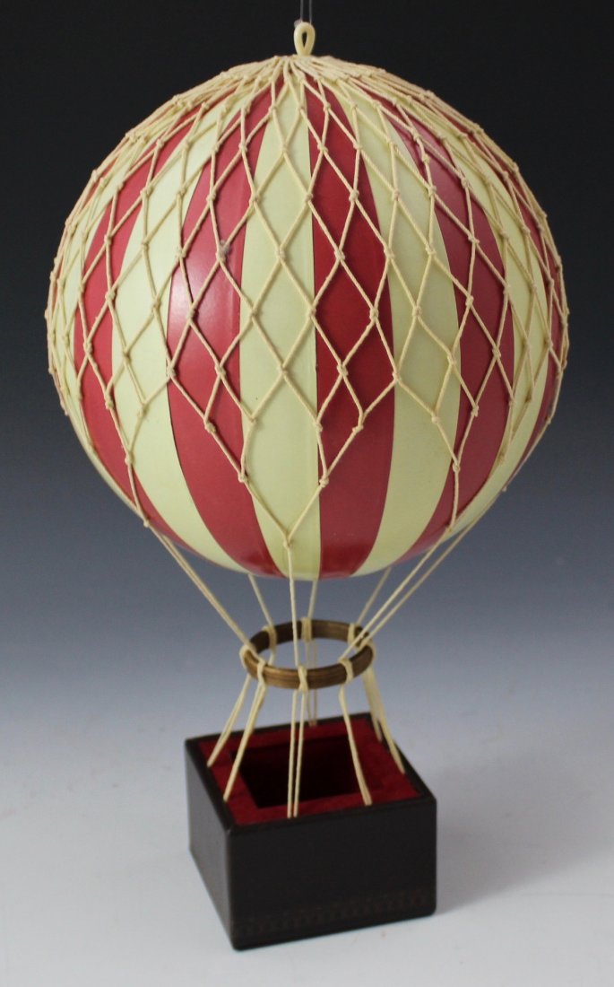 Louis Vuitton Hot Air Balloon (1 of 3)