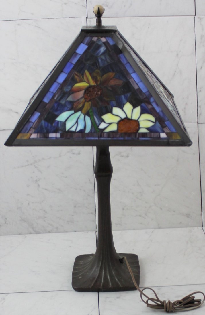 Handel Stained Glass Lamp (1 of 3)