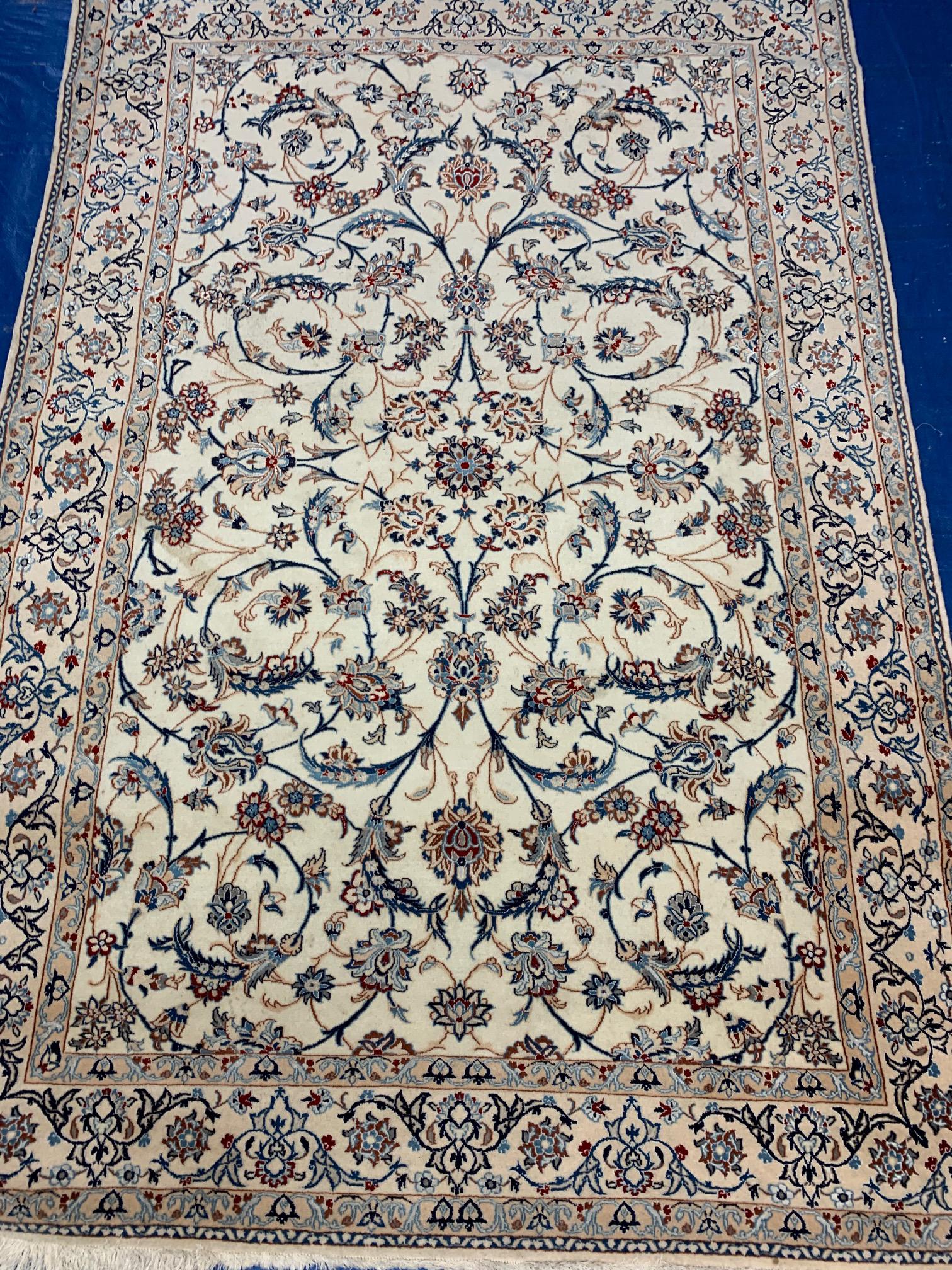 Hand Knotted Persian Silk&Wool Nain Rug 4x6 ft (1 of 9)