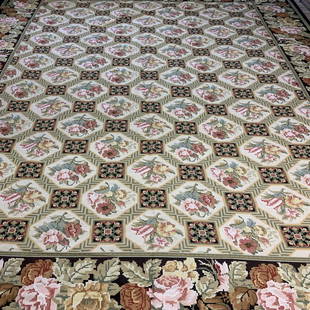 Hand Knotted Needlepoint Rug 13.7x10 ft: Hand Knotted Needlepoint Rug 13.7x10 ft