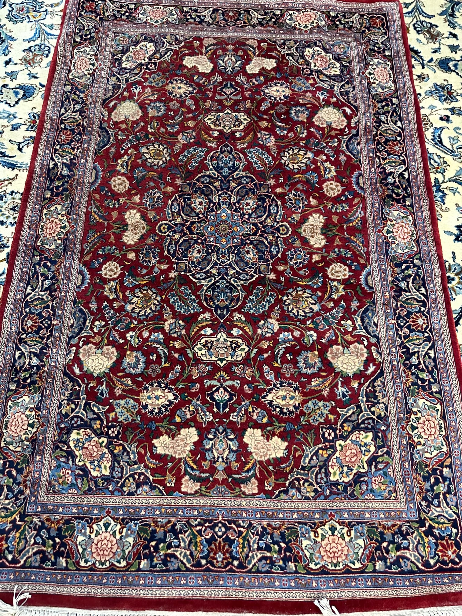 Hand Knotted Agra Rug 6.8x4 ft: Hand Knotted Agra Rug 6.8x4 ft