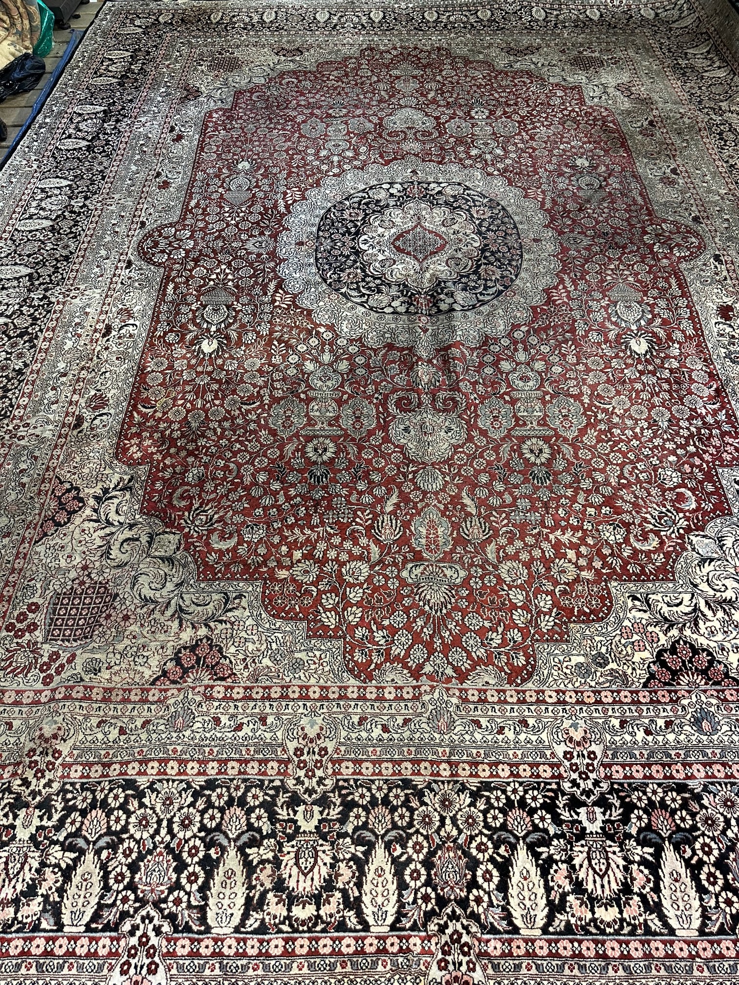 Hand Knotted Hereke Silk Rug 14x9 ft (1 of 5)