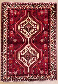 Hand Knotted Persian Shiraz Rug 7x5.5 ft