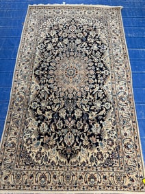 Hand Knotted Persian Nain Rug -4x6 ft