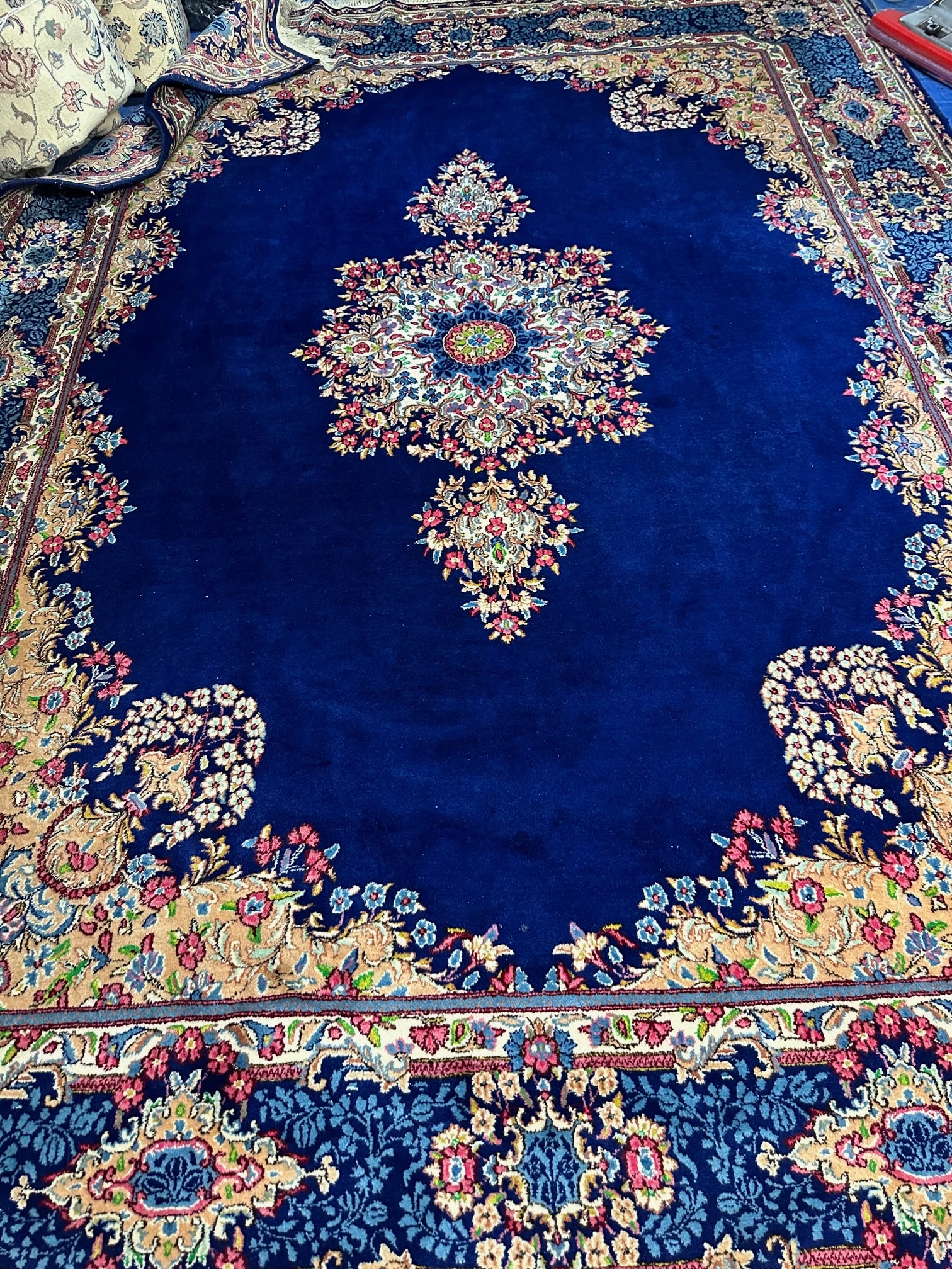 Hand Knotted Persian Kermen Rug 8.3x11.4 ft: Hand Knotted Persian Kermen Rug 8.3x11.4 ft