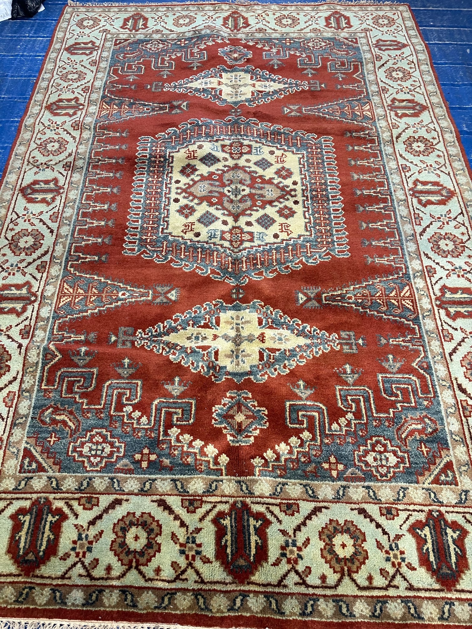 Hand Knotted Indo Heriez Rug 9x5.11 ft: Hand Knotted Indo Heriez Rug 9x5.11 ft
