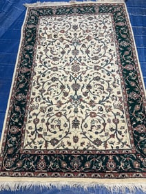 Hand Knotted Agra Rugx4x6.3 ft