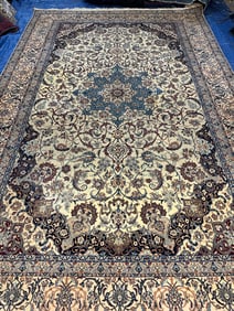 Hand Knotted Persian Nain Rug 10.3x6.5 ft