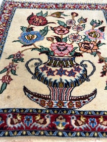 Hand Knotted Persian Kashan Rug 1.8x1.10 ft