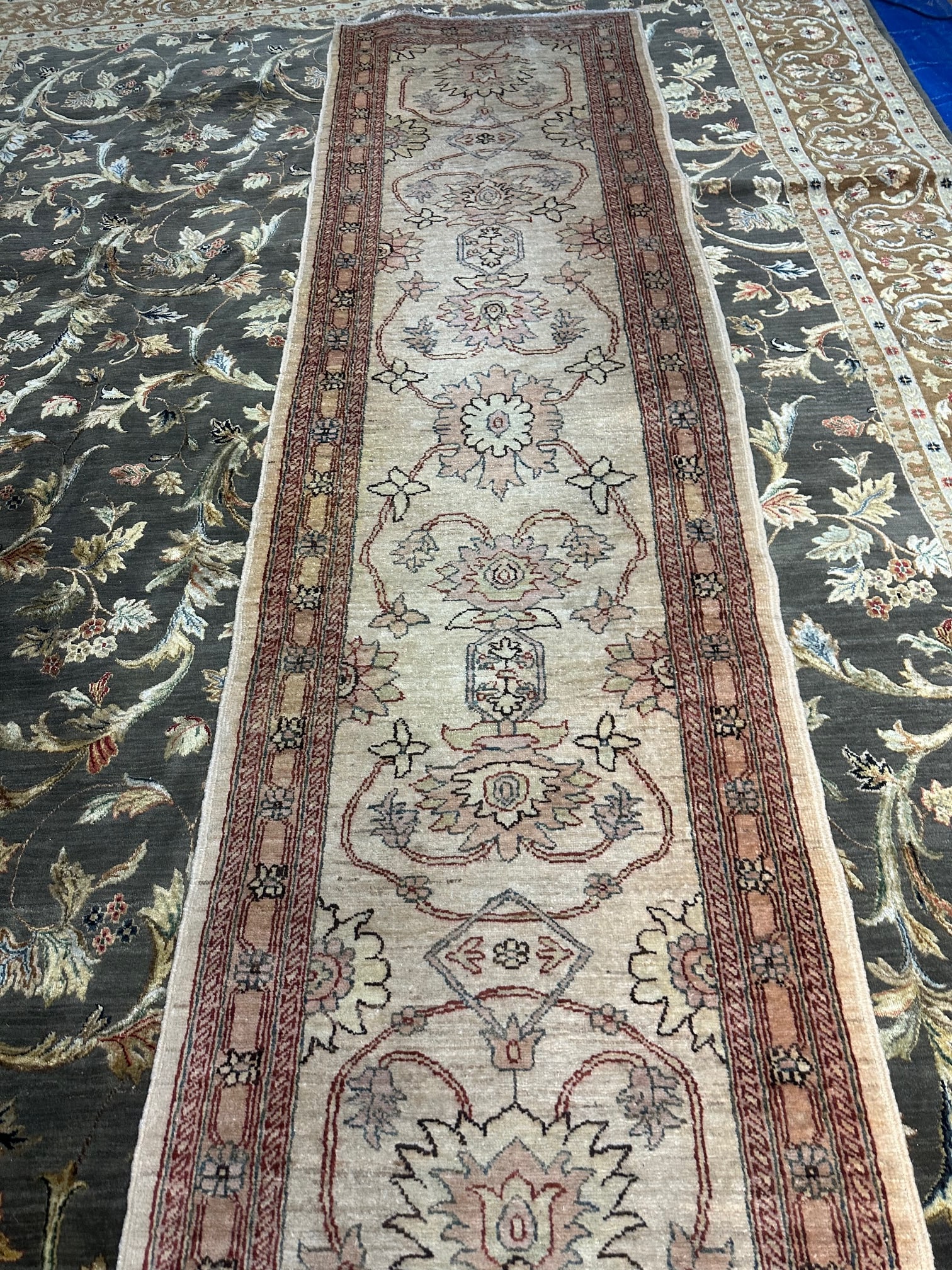 Hand Knotted Oushak Runner 2.6xx9.11 (1 of 6)