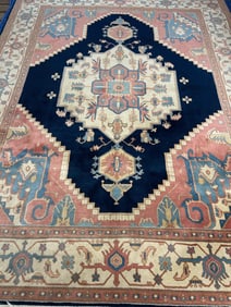 Hand Knotted Persian Herix Rug 8x10 ft