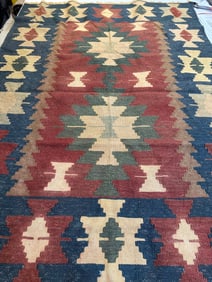 Hand Knotted -Kilm Rug -5.3x3.11 ft