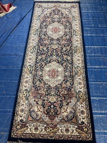 Hand Knotted Hereke Rug  -2'6" x 6'6 ft