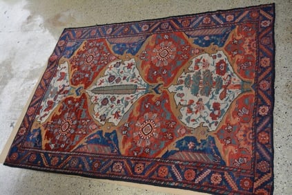 Hand Knotted Persian Bahkterie Rug 4x6 ft