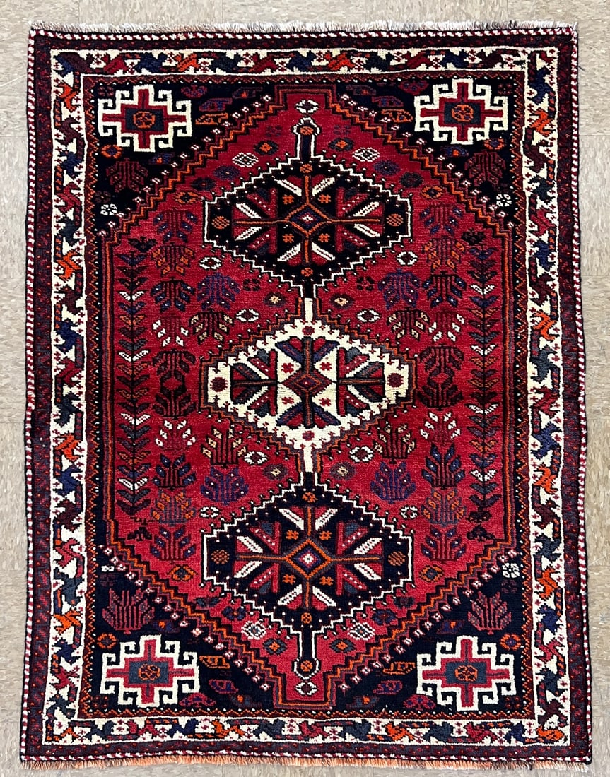 Hand Knotted Persian Shiraz Rug 3.6x5.1 fy: Hand Knotted Persian Shiraz Rug 3.6x5.1 fy