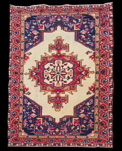 Hand Knotted Heriz Rug  6.3 x 4.5 Ft: Hand Knotted Heriz Rug&#160; 6.3 x 4.5 Ft