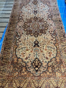 Hand Knotted Persian Tabriz Rug 9x4.8 ft.