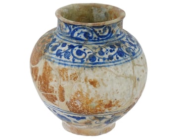 16TH CENTURY PERSIAN BLUE AND WHITE POTTERY BOWL