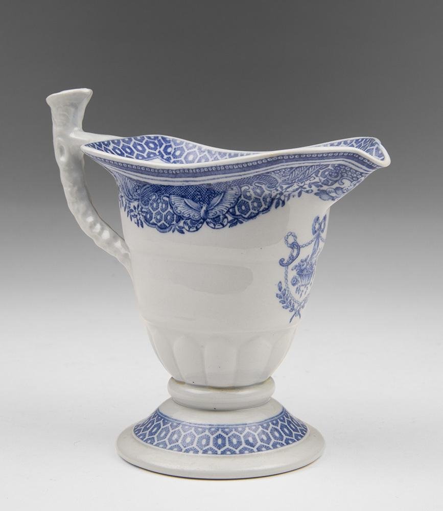 Copeland Spode Fitzhugh Helmet Form Creamer (1 of 5)