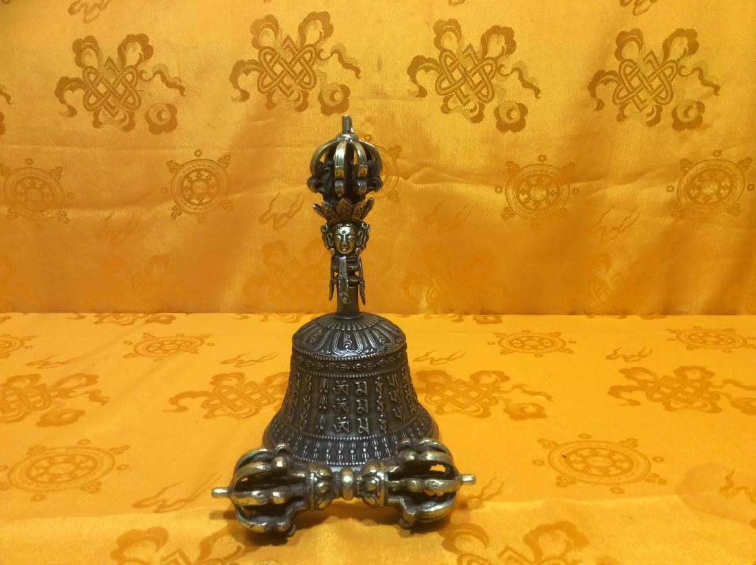 Old Tibetan Buddhist Bell & Dorjee Set or Vajra (1 of 2)