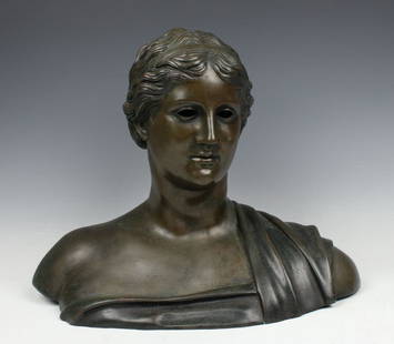 French Bronze "Bust of Woman": MANUFACTURE: FRANCE NAME: Bust of Woman CONDITION: Excellent. Normal wear. HEIGHT: 11 inch / 27 cm WIDTH: 13 inch / 33 cm DEEP: 7 inch / 17 cm WEIGHT: 10 lb / 4,5 kg SKU#: 112661 WARRANTY: 7 days retu