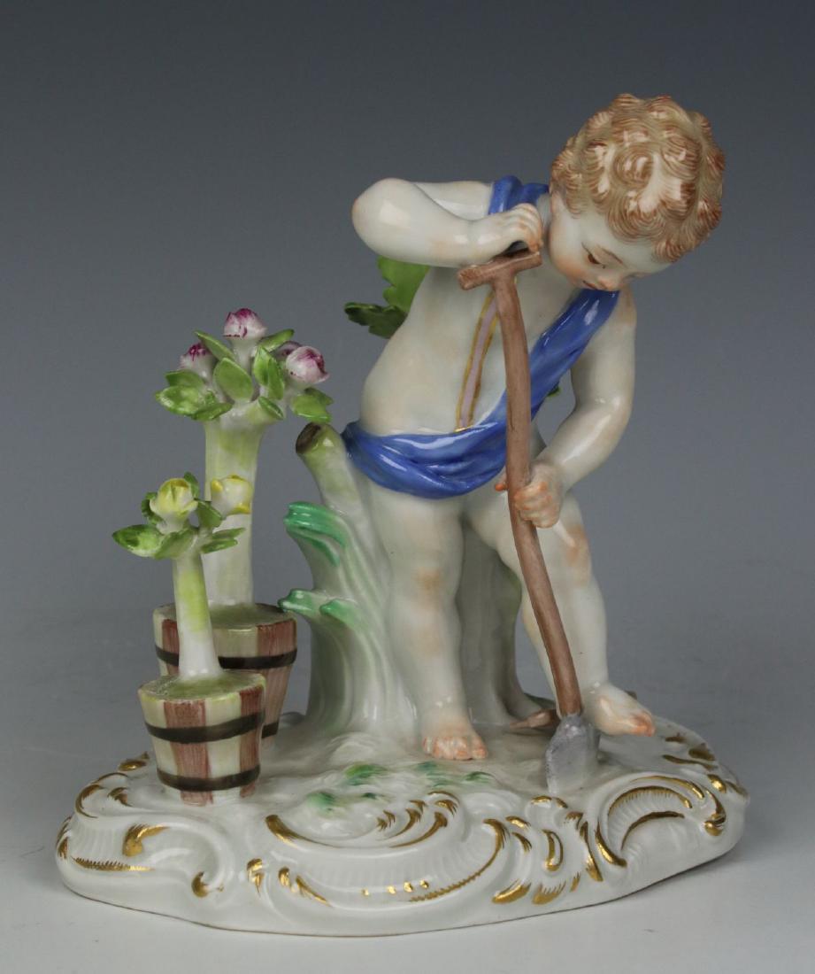 Meissen Kaendler Figurine C100 "Earth" (1 of 10)