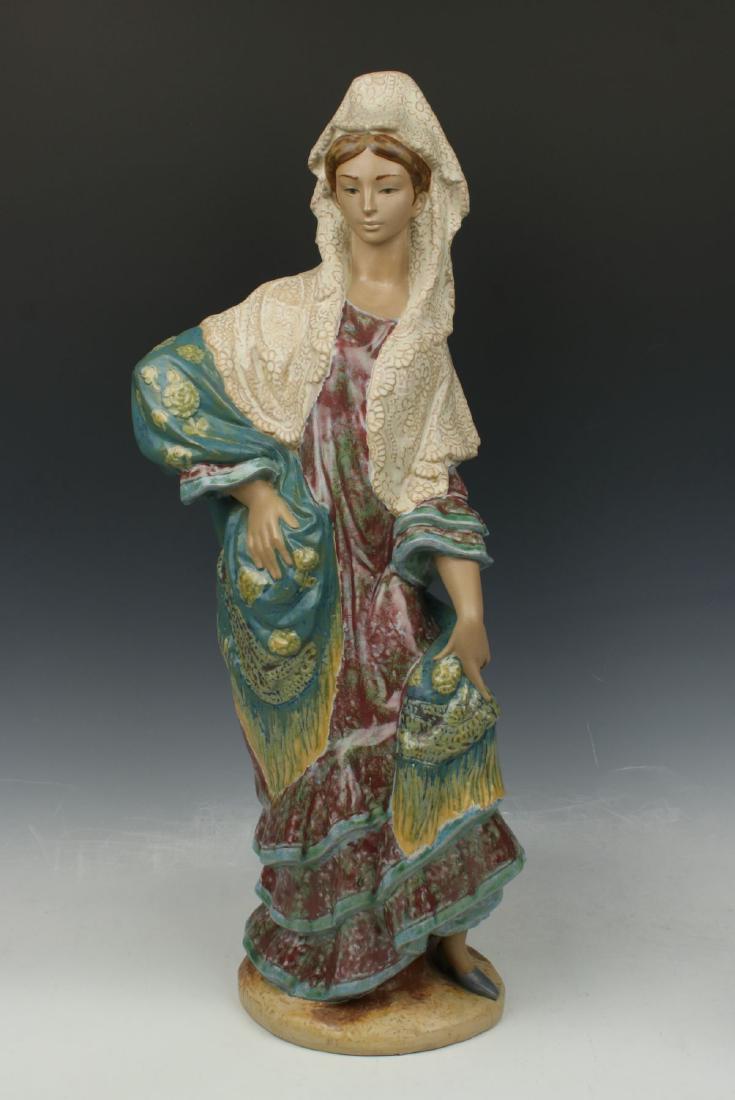 20" Lladro figurine 12083 "Carmen" (1 of 10)