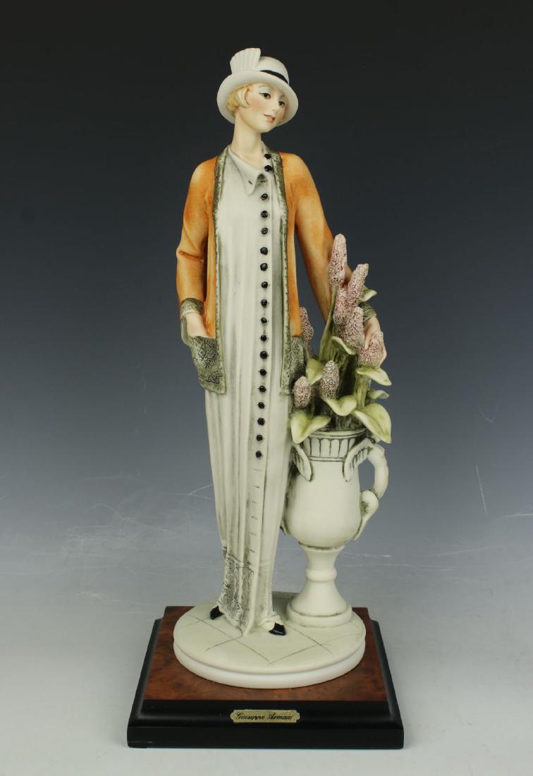 Giuseppe Armani Figurine "Young Lady with Vase of