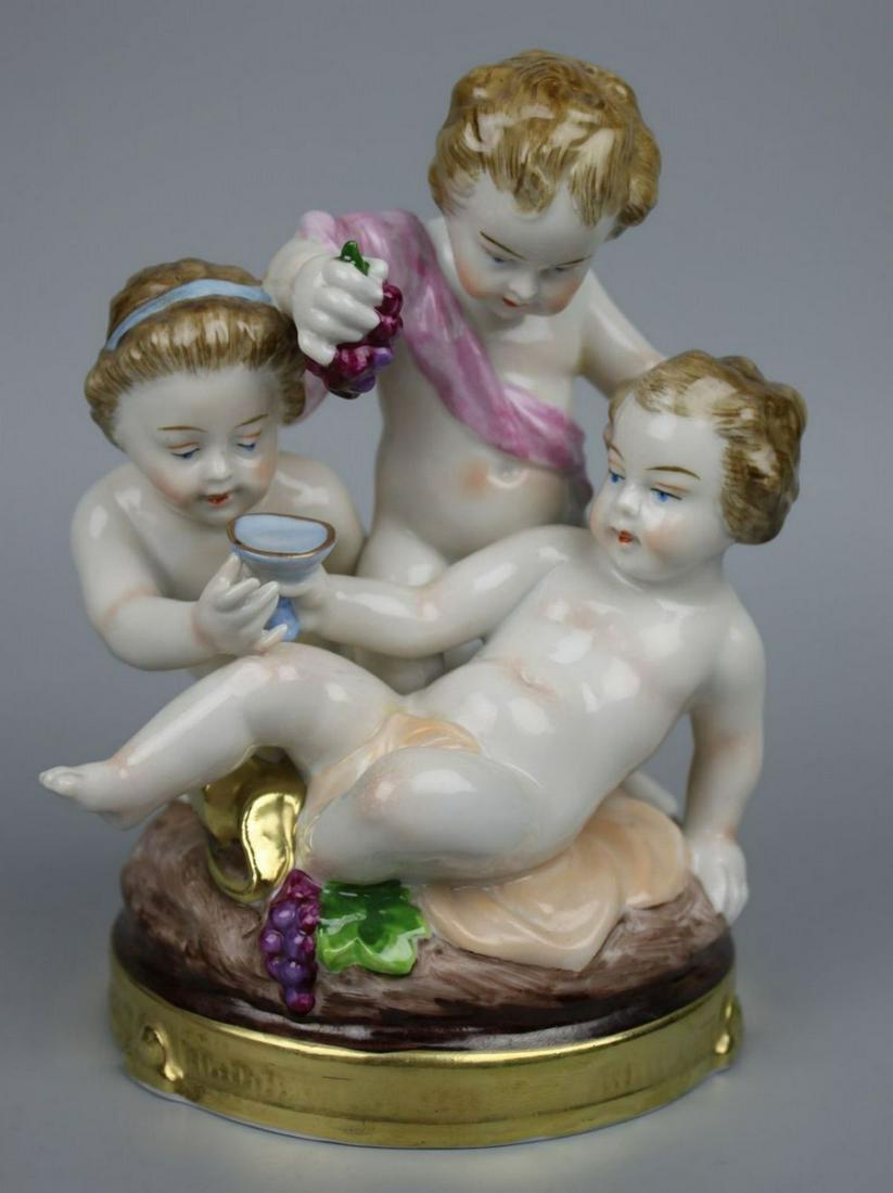 Rudolstadt Ernst Bohne Sohne Figurine "Autumn" (1 of 9)