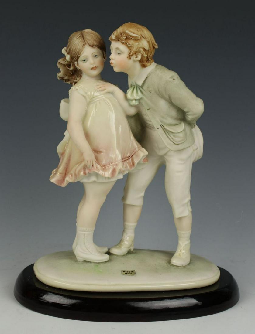 Capodimonte Bruno Merli Figurine "Boy Kissing Girl" (1 of 10)