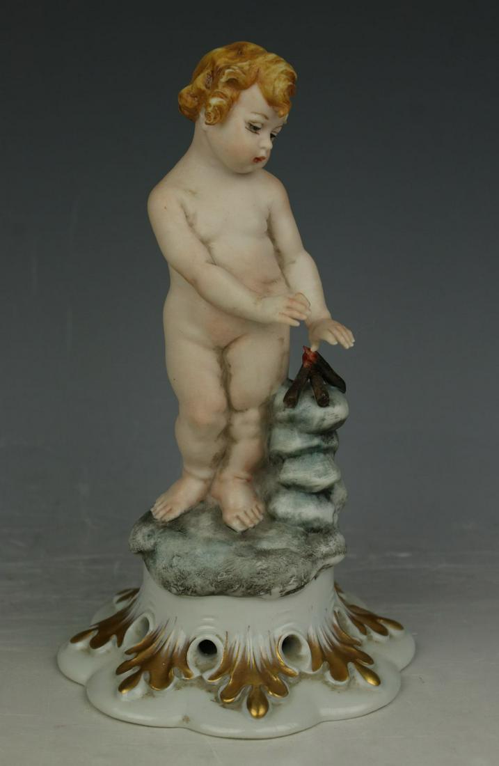 Capodimonte Tiche Figurine "Winter" (1 of 10)