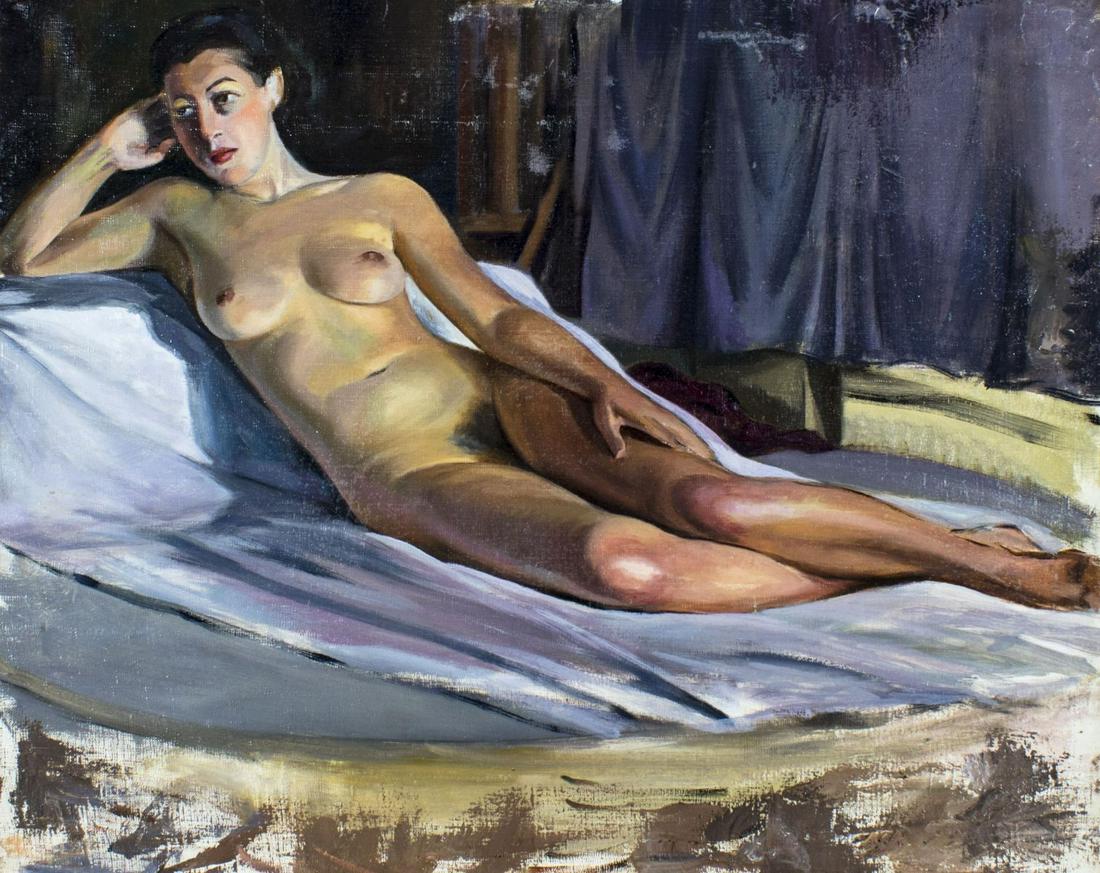 Antique early 20C European oil painting: ARTIST: - (Europe, early 20 century) NAME: Reclining Nude MEDIUM: oil on canvas CONDITION: One scratch 2" long. No visible inpaint under UV light. SIGHT SIZE: 21 x 26 inches / 53 x 66 cm FRAME SIZE: u