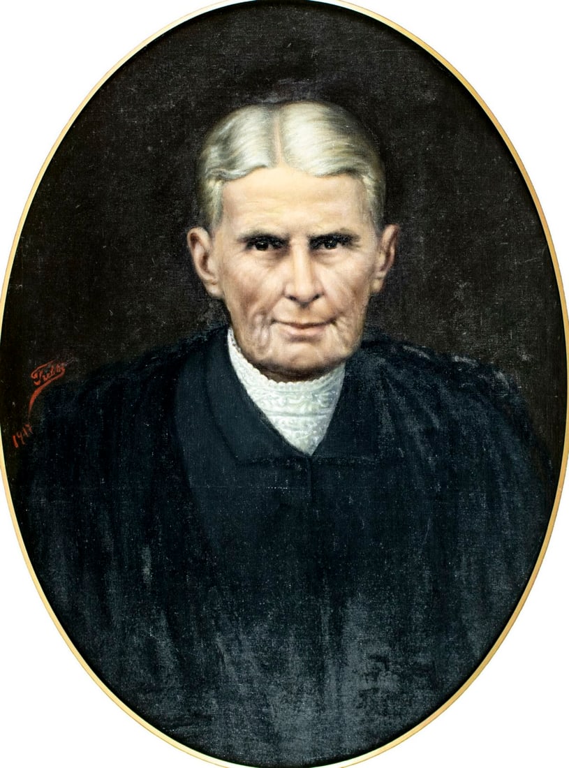 Antique early 20C American oil painting signed: ARTIST: - (American, early 20 century) TITLE: Portrait of Old Man YEAR: 1917 MEDIUM: oil on canvas CONDITION: Relined. Few minor paint losses. Some sca